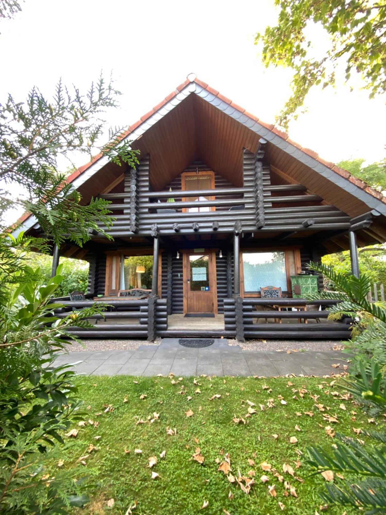 Eifel-Lounge Blockhaus Mit Kamin Garten Balkon Nahe Koeln Therme Bruehl Phantasialand Weilerswist Exterior photo