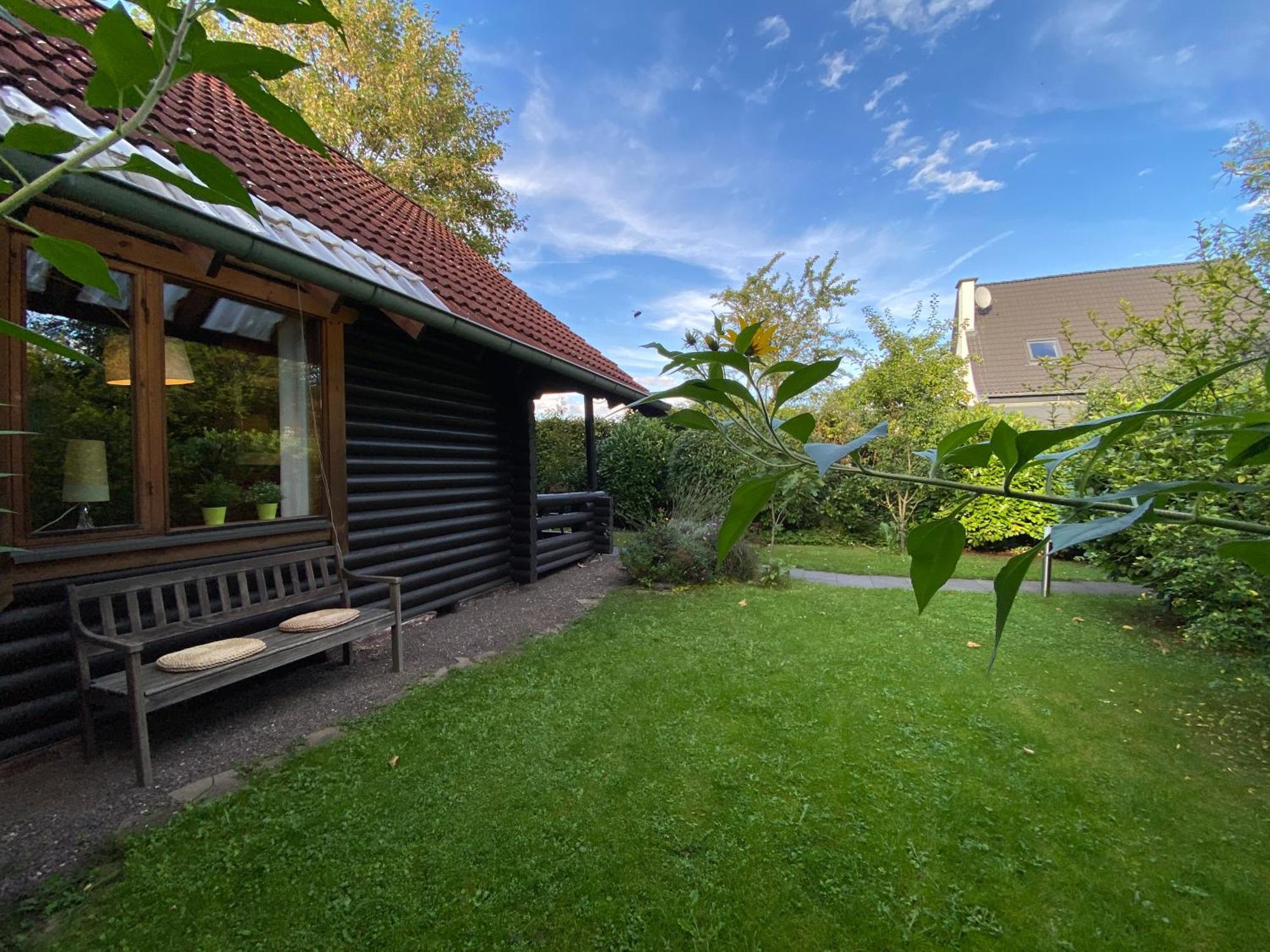 Eifel-Lounge Blockhaus Mit Kamin Garten Balkon Nahe Koeln Therme Bruehl Phantasialand Weilerswist Exterior photo